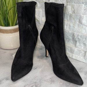 White House Black Market Stretch Ankle booties